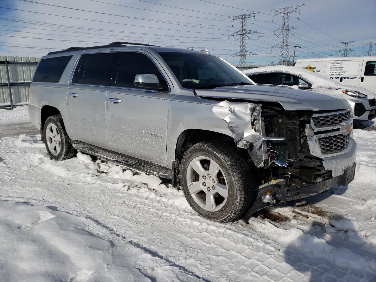 Photo 3 VIN: 1GNSKJKC2FR516016 - CHEVROLET SUBURBAN 