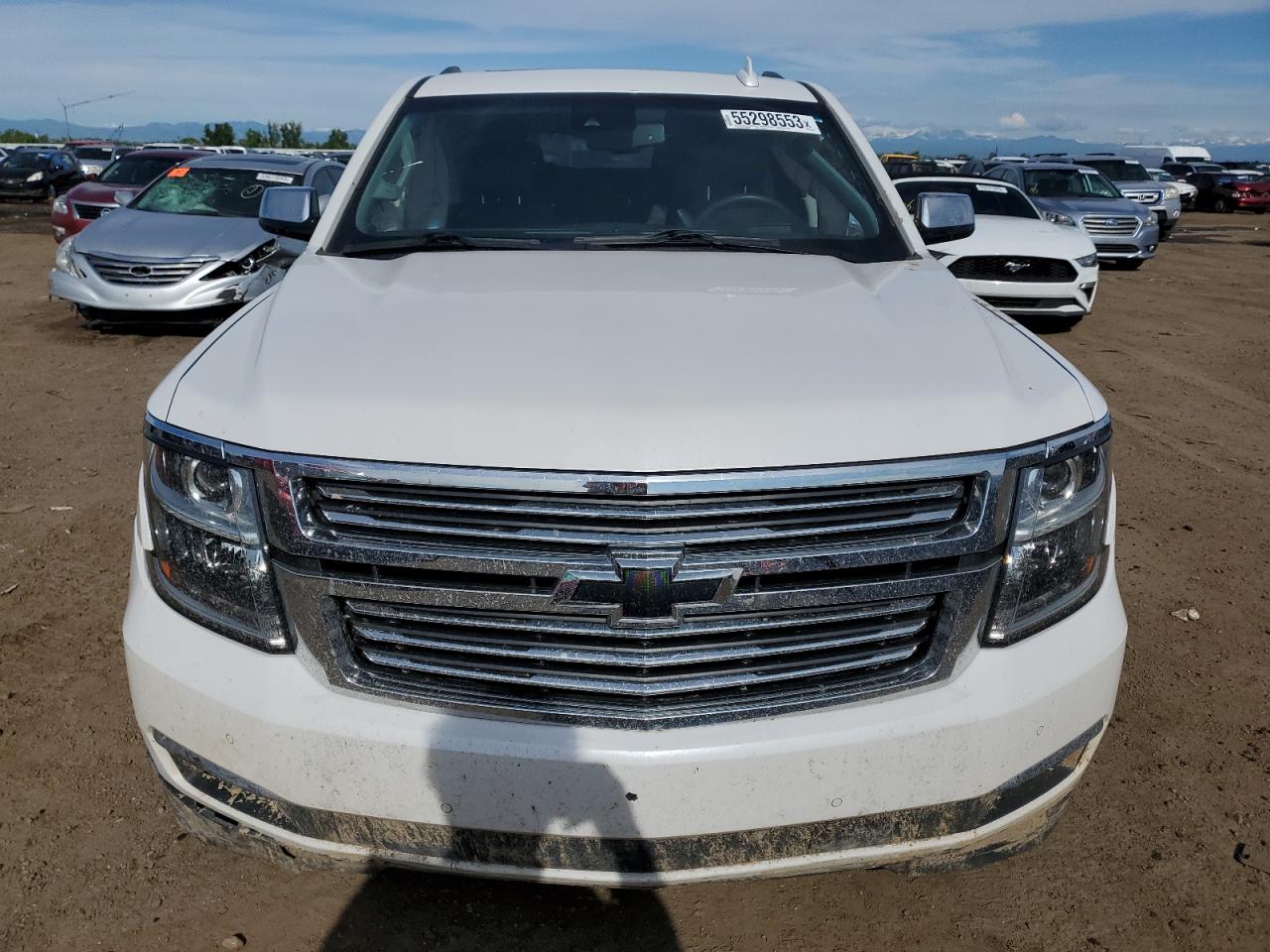 Photo 4 VIN: 1GNSKJKC7HR225689 - CHEVROLET SUBURBAN 