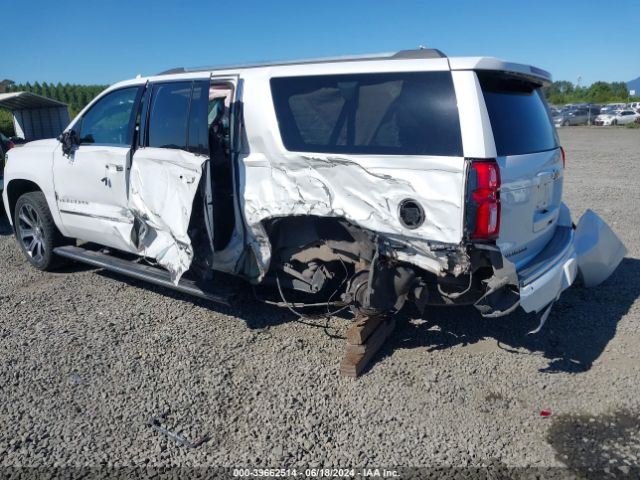 Photo 2 VIN: 1GNSKJKC7JR190030 - CHEVROLET SUBURBAN 