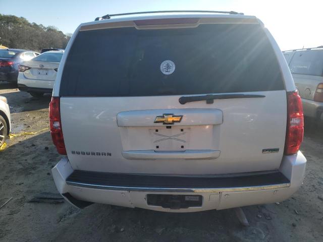 Photo 5 VIN: 1GNSKKE30BR221783 - CHEVROLET SUBURBAN 