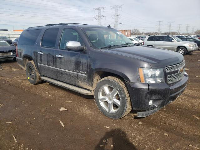 Photo 3 VIN: 1GNSKKE30BR304422 - CHEVROLET SUBURBAN K 