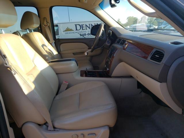 Photo 4 VIN: 1GNSKKE33BR246676 - CHEVROLET SUBURBAN K 