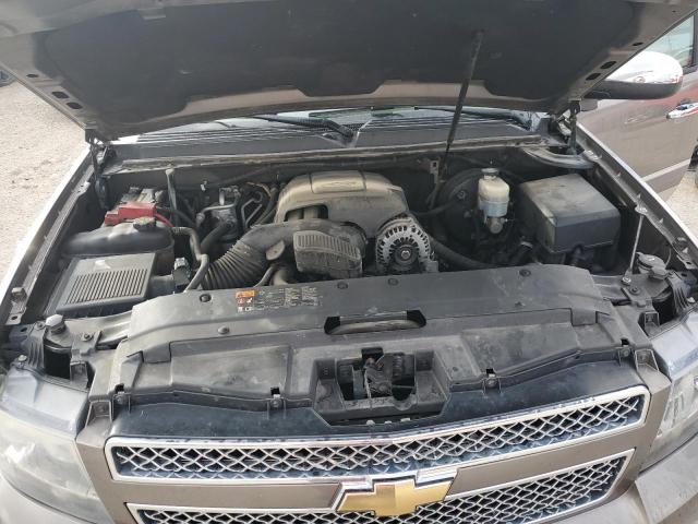 Photo 11 VIN: 1GNSKKE33BR373752 - CHEVROLET SUBURBAN 