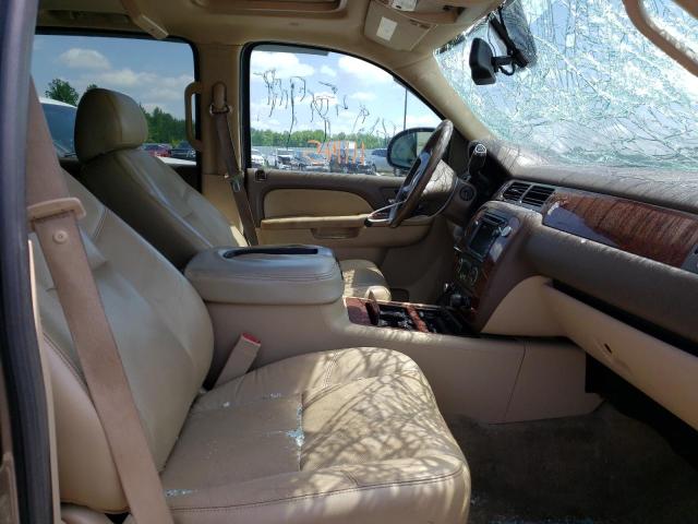 Photo 4 VIN: 1GNSKKE34BR170370 - CHEVROLET SUBURBAN K 