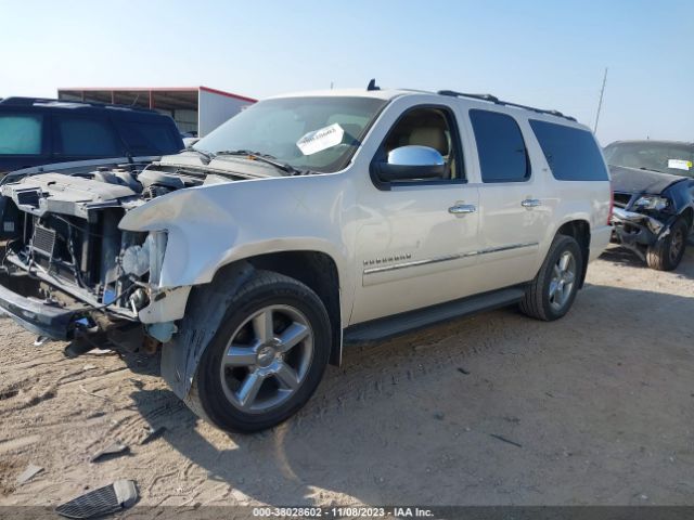 Photo 1 VIN: 1GNSKKE34BR230728 - CHEVROLET SUBURBAN 1500 