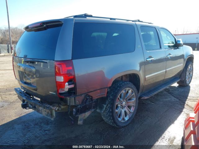 Photo 3 VIN: 1GNSKKE34BR355213 - CHEVROLET SUBURBAN 1500 