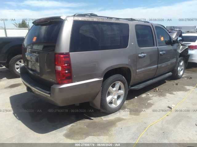 Photo 3 VIN: 1GNSKKE34BR389233 - CHEVROLET SUBURBAN 