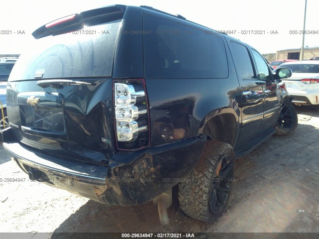 Photo 3 VIN: 1GNSKKE35BR348576 - CHEVROLET SUBURBAN 