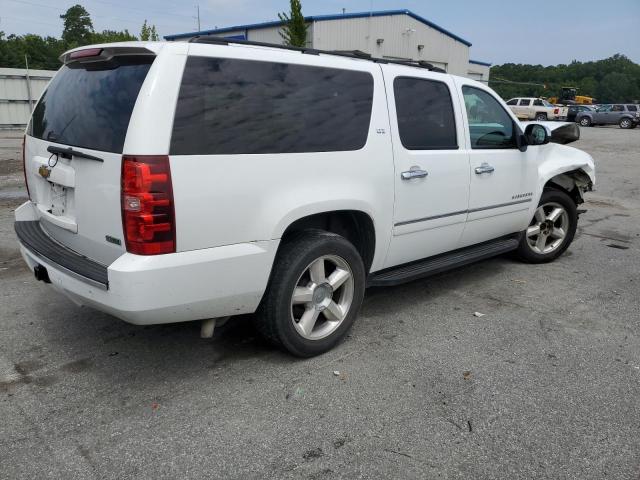 Photo 2 VIN: 1GNSKKE39BR100203 - CHEVROLET SUBURBAN K 