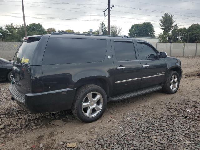 Photo 2 VIN: 1GNSKKE39BR298779 - CHEVROLET SUBURBAN K 