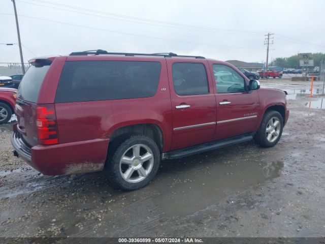 Photo 3 VIN: 1GNSKKE3XBR199467 - CHEVROLET SUBURBAN 1500 