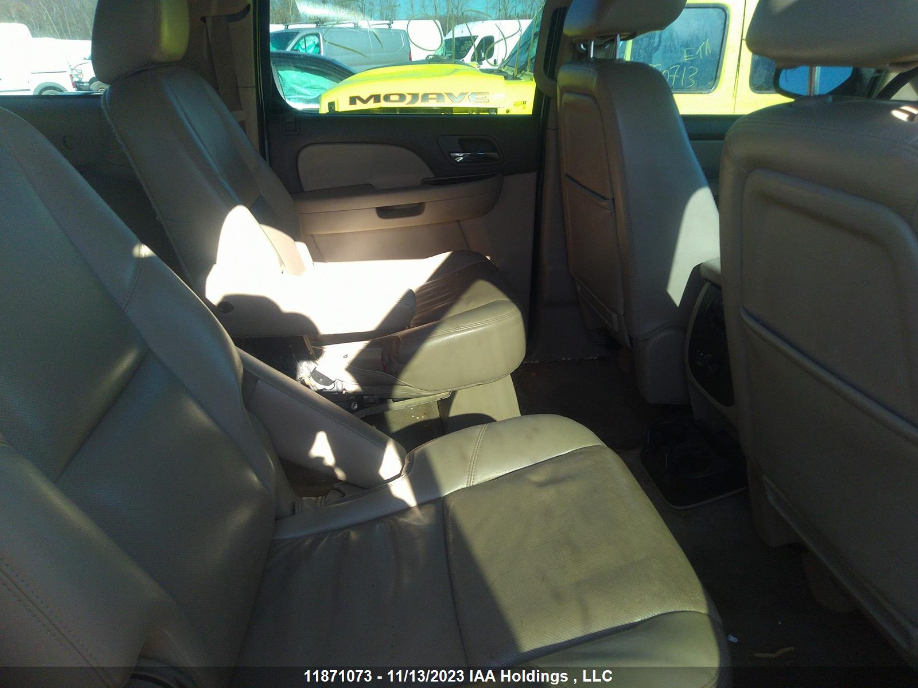 Photo 7 VIN: 1GNSKKE70CR218905 - CHEVROLET EXPRESS 