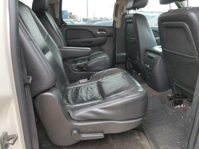 Photo 9 VIN: 1GNSKKE70DR134875 - CHEVROLET SUBURBAN 