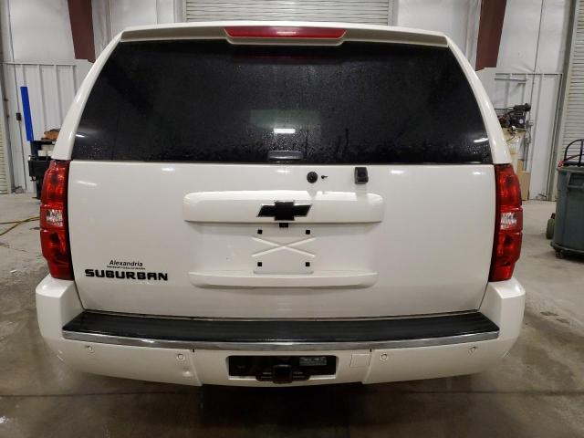 Photo 5 VIN: 1GNSKKE70DR246141 - CHEVROLET SUBURBAN 