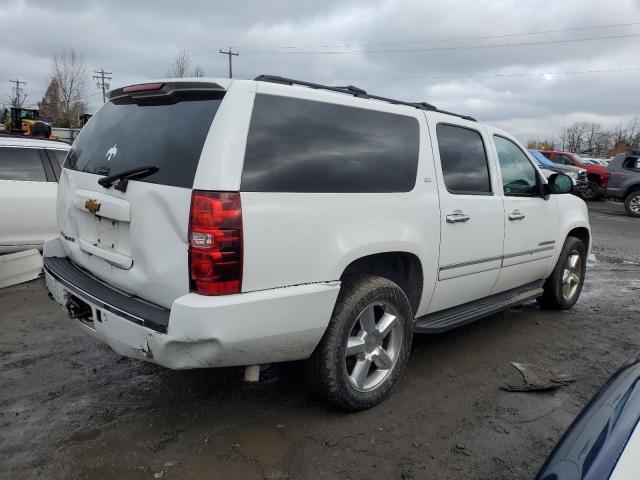 Photo 2 VIN: 1GNSKKE70DR376047 - CHEVROLET SUBURBAN 