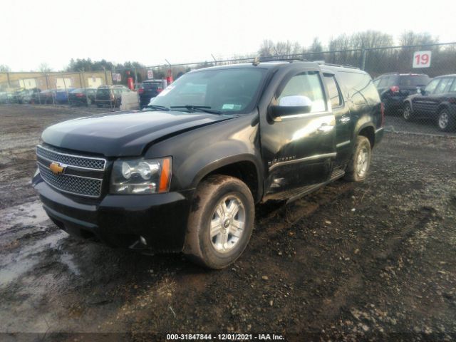 Photo 1 VIN: 1GNSKKE72DR273258 - CHEVROLET SUBURBAN 