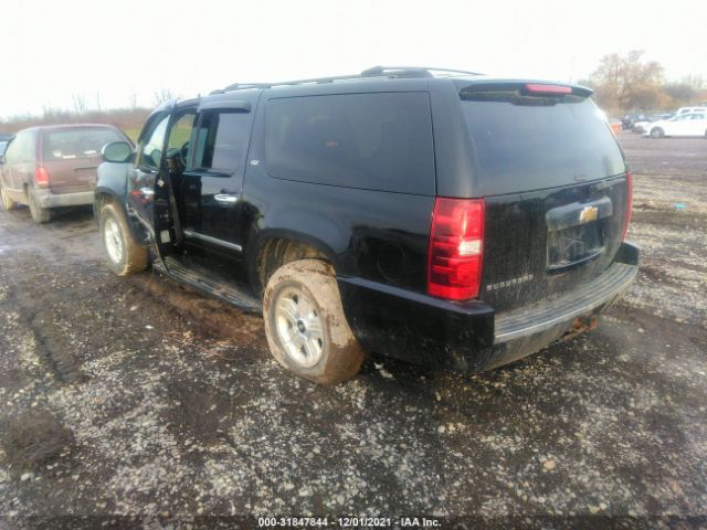 Photo 2 VIN: 1GNSKKE72DR273258 - CHEVROLET SUBURBAN 