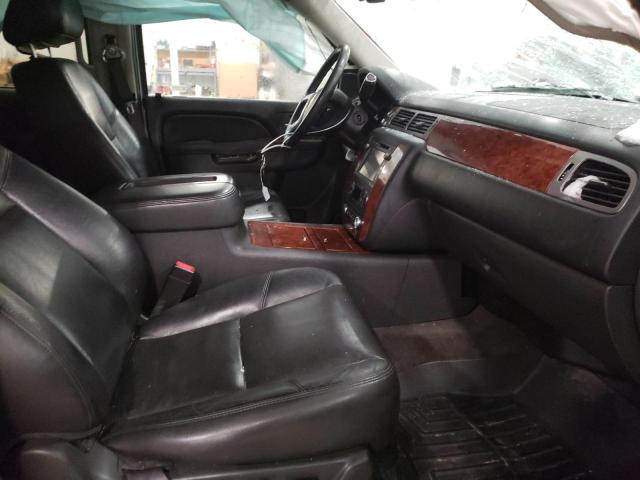 Photo 4 VIN: 1GNSKKE72ER133177 - CHEVROLET SUBURBAN K 