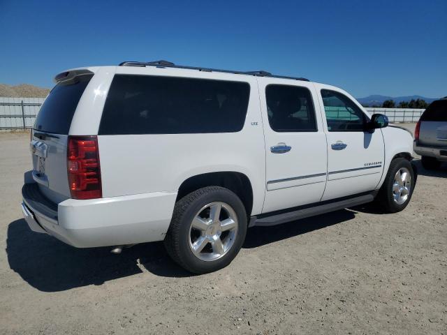 Photo 2 VIN: 1GNSKKE73DR176098 - CHEVROLET SUBURBAN K 