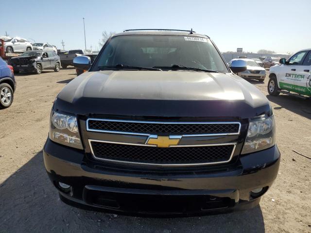 Photo 4 VIN: 1GNSKKE73DR292501 - CHEVROLET SUBURBAN 