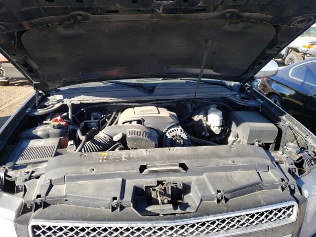 Photo 11 VIN: 1GNSKKE73DR292501 - CHEVROLET SUBURBAN 