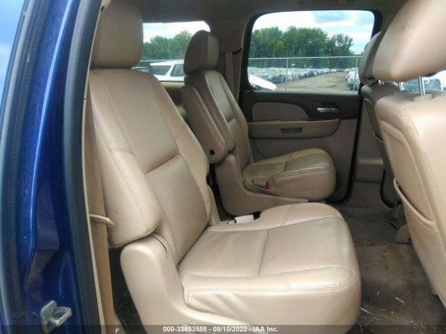 Photo 7 VIN: 1GNSKKE75CR213361 - CHEVROLET SUBURBAN 