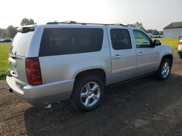 Photo 2 VIN: 1GNSKKE75DR190097 - CHEVROLET SUBURBAN K 