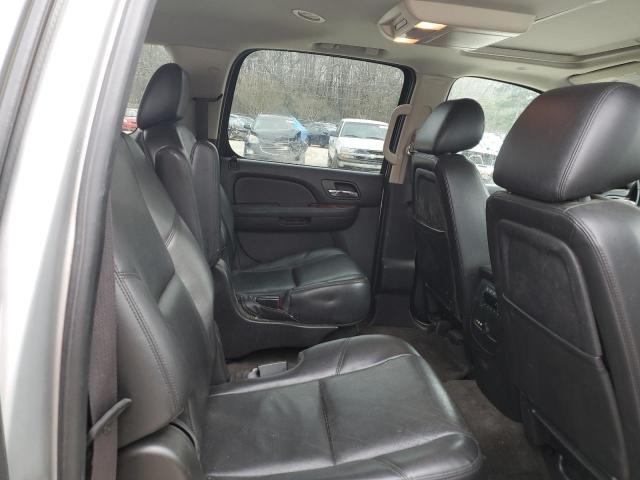 Photo 9 VIN: 1GNSKKE75DR275358 - CHEVROLET SUBURBAN 