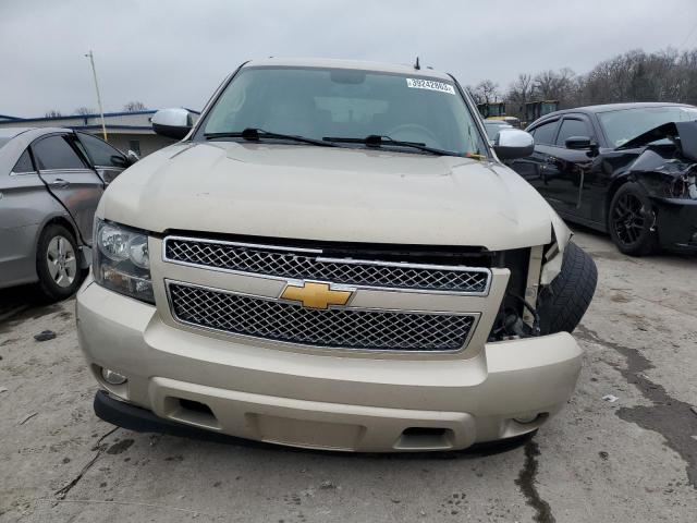 Photo 4 VIN: 1GNSKKE77CR186759 - CHEVROLET SUBURBAN K 