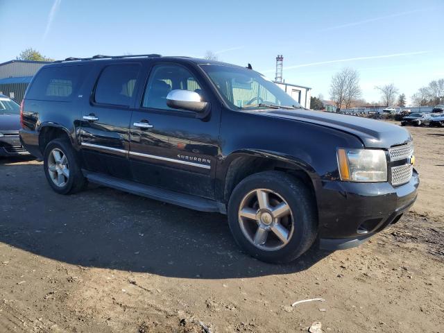 Photo 3 VIN: 1GNSKKE77CR221364 - CHEVROLET SUBURBAN 1500 