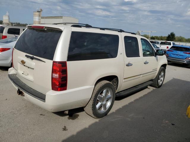 Photo 2 VIN: 1GNSKKE77DR378118 - CHEVROLET SUBURBAN 