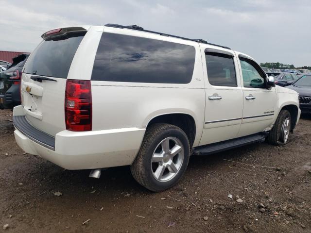 Photo 2 VIN: 1GNSKKE78DR162908 - CHEVROLET SUBURBAN 