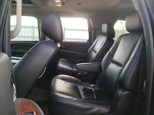 Photo 10 VIN: 1GNSKKE79CR180235 - CHEVROLET SUBURBAN 