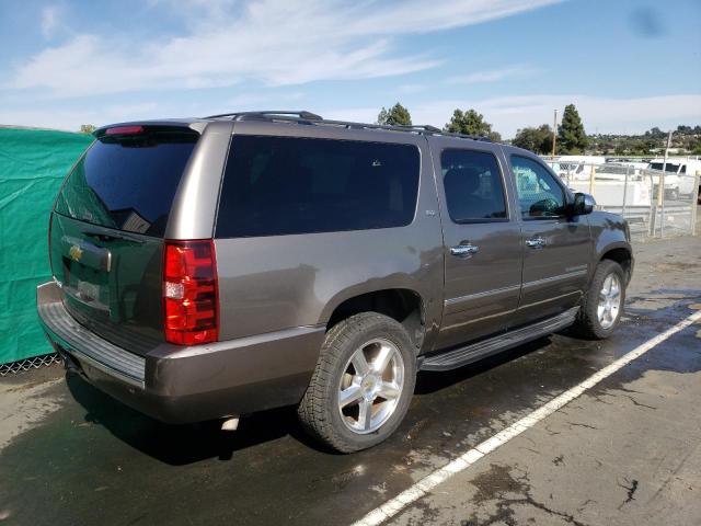 Photo 2 VIN: 1GNSKKE79DR213767 - CHEVROLET SUBURBAN 