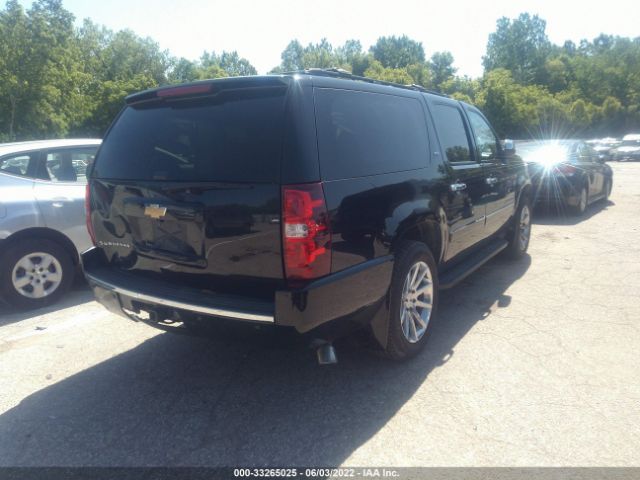 Photo 3 VIN: 1GNSKKE79DR253735 - CHEVROLET SUBURBAN 