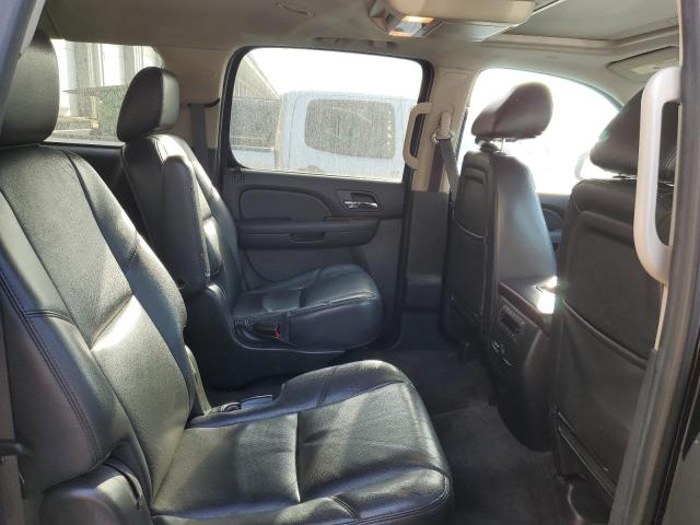 Photo 10 VIN: 1GNSKKE7XDR371339 - CHEVROLET SUBURBAN 