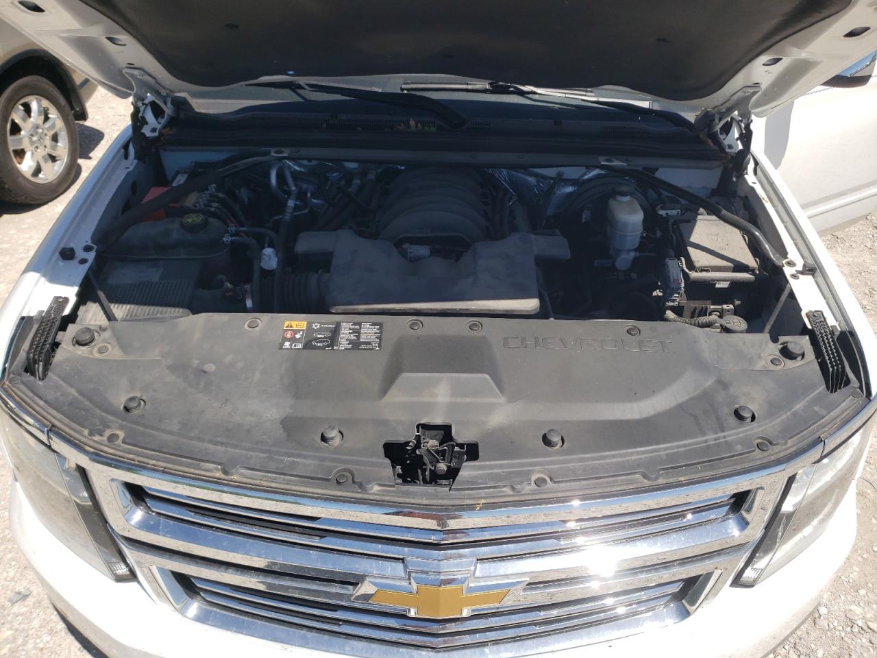 Photo 11 VIN: 1GNSKKKC4FR242579 - CHEVROLET SUBURBAN 