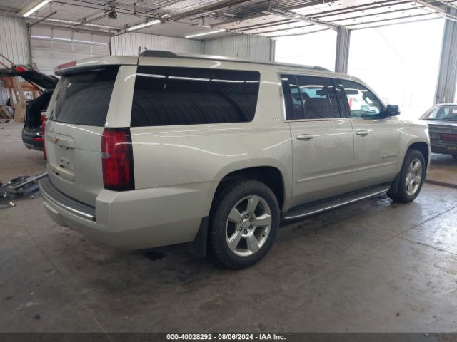 Photo 3 VIN: 1GNSKKKC7FR609880 - CHEVROLET SUBURBAN 