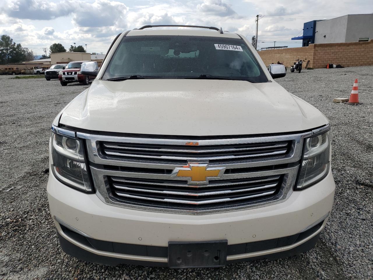 Photo 4 VIN: 1GNSKKKCXFR156919 - CHEVROLET SUBURBAN 