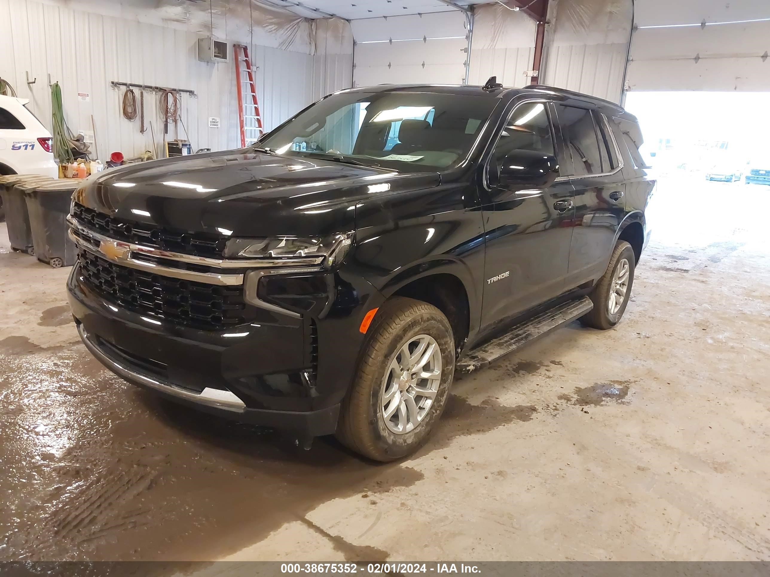 Photo 1 VIN: 1GNSKLED7RR149537 - CHEVROLET TAHOE 