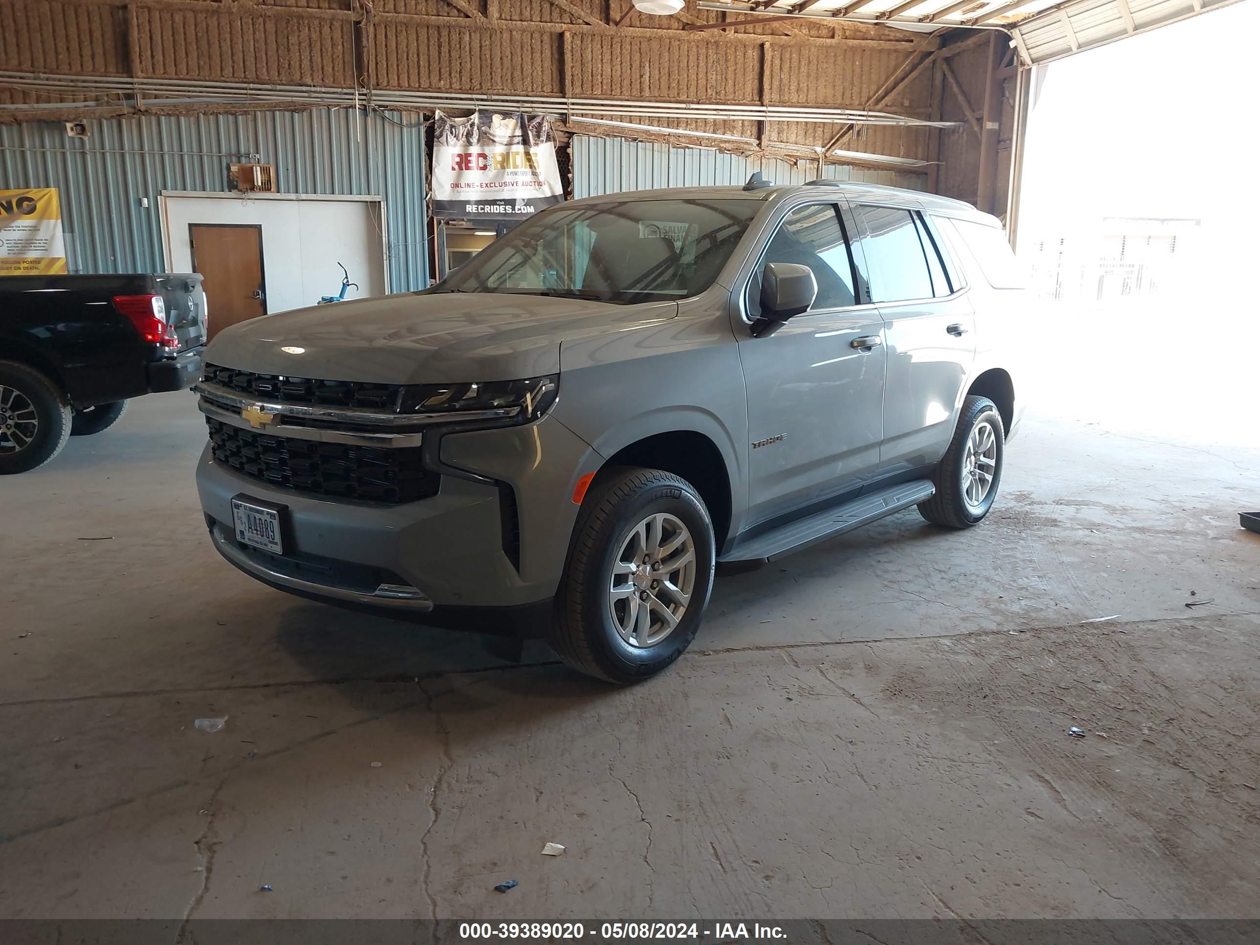 Photo 1 VIN: 1GNSKLKD6RR236236 - CHEVROLET TAHOE 