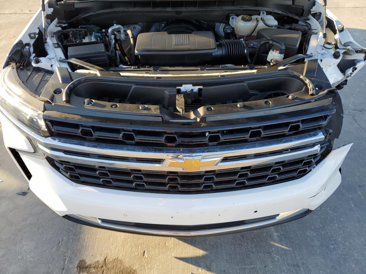 Photo 11 VIN: 1GNSKMKD1PR180693 - CHEVROLET TAHOE 