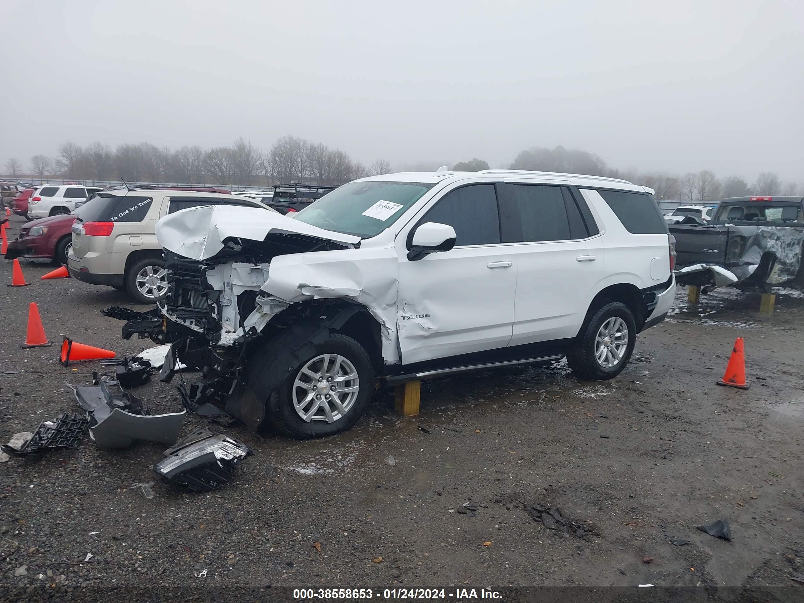 Photo 1 VIN: 1GNSKMKD9PR133055 - CHEVROLET TAHOE 