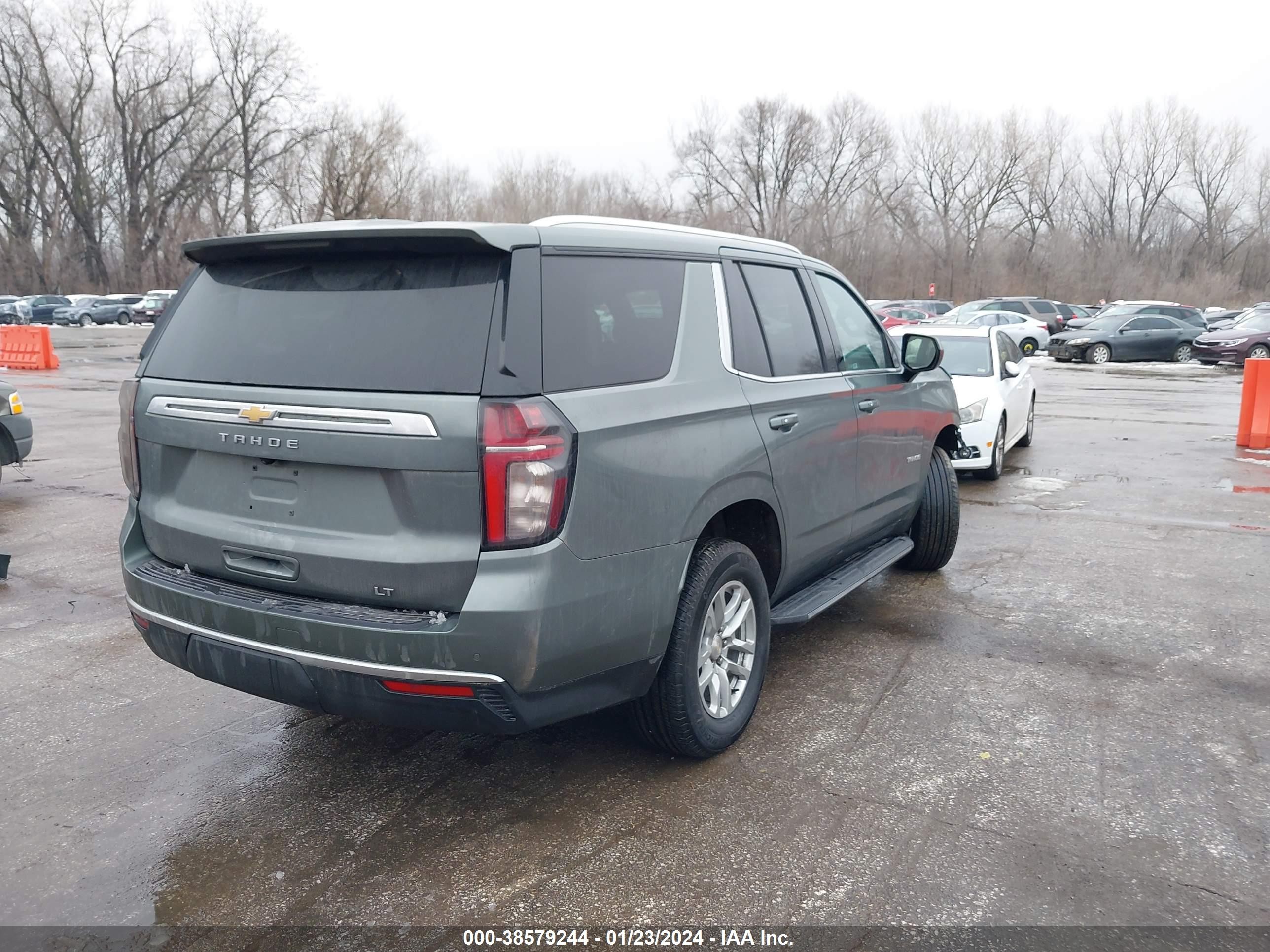 Photo 3 VIN: 1GNSKNKD5PR165491 - CHEVROLET TAHOE 