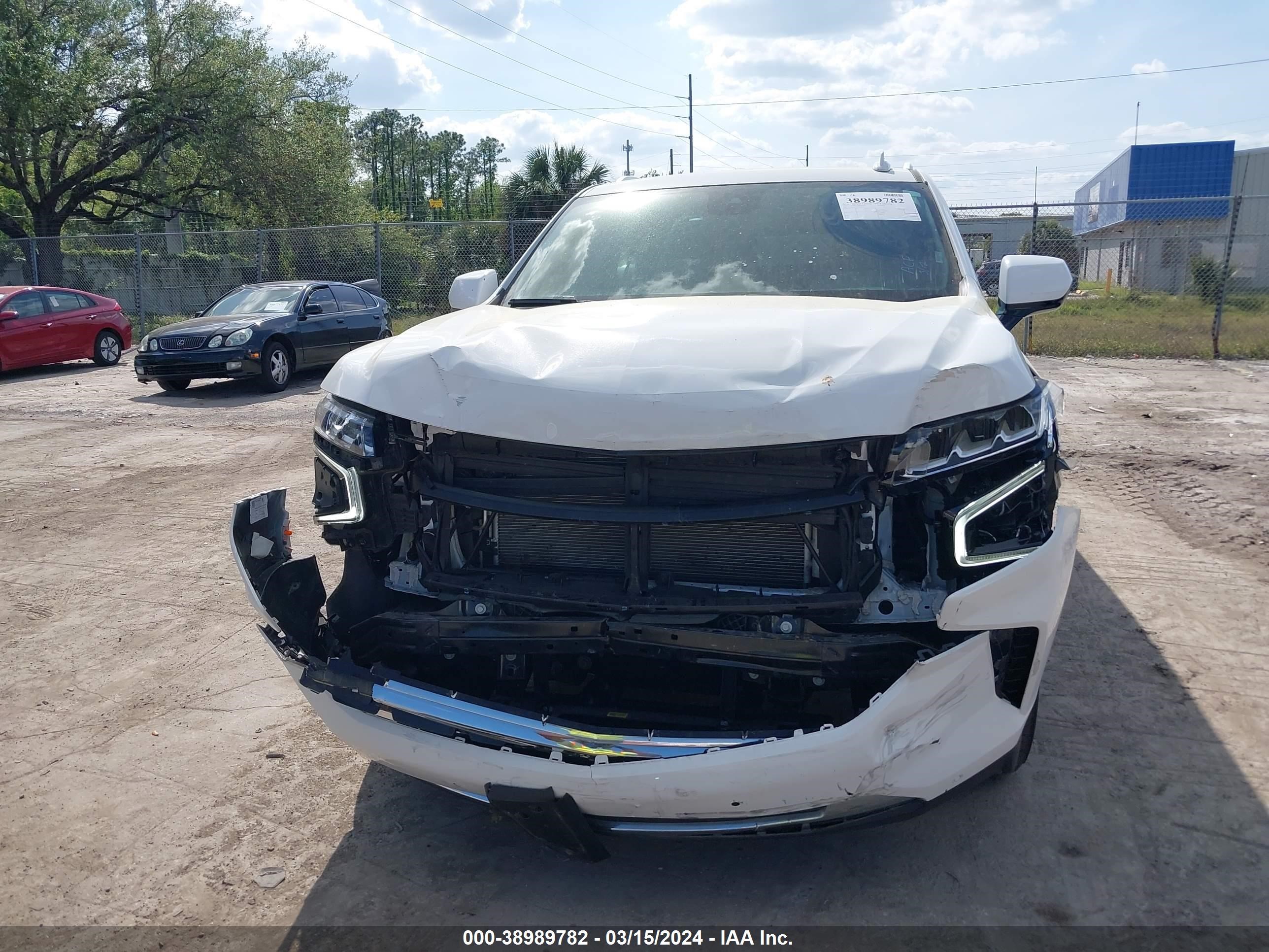 Photo 11 VIN: 1GNSKNKD6PR297272 - CHEVROLET TAHOE 