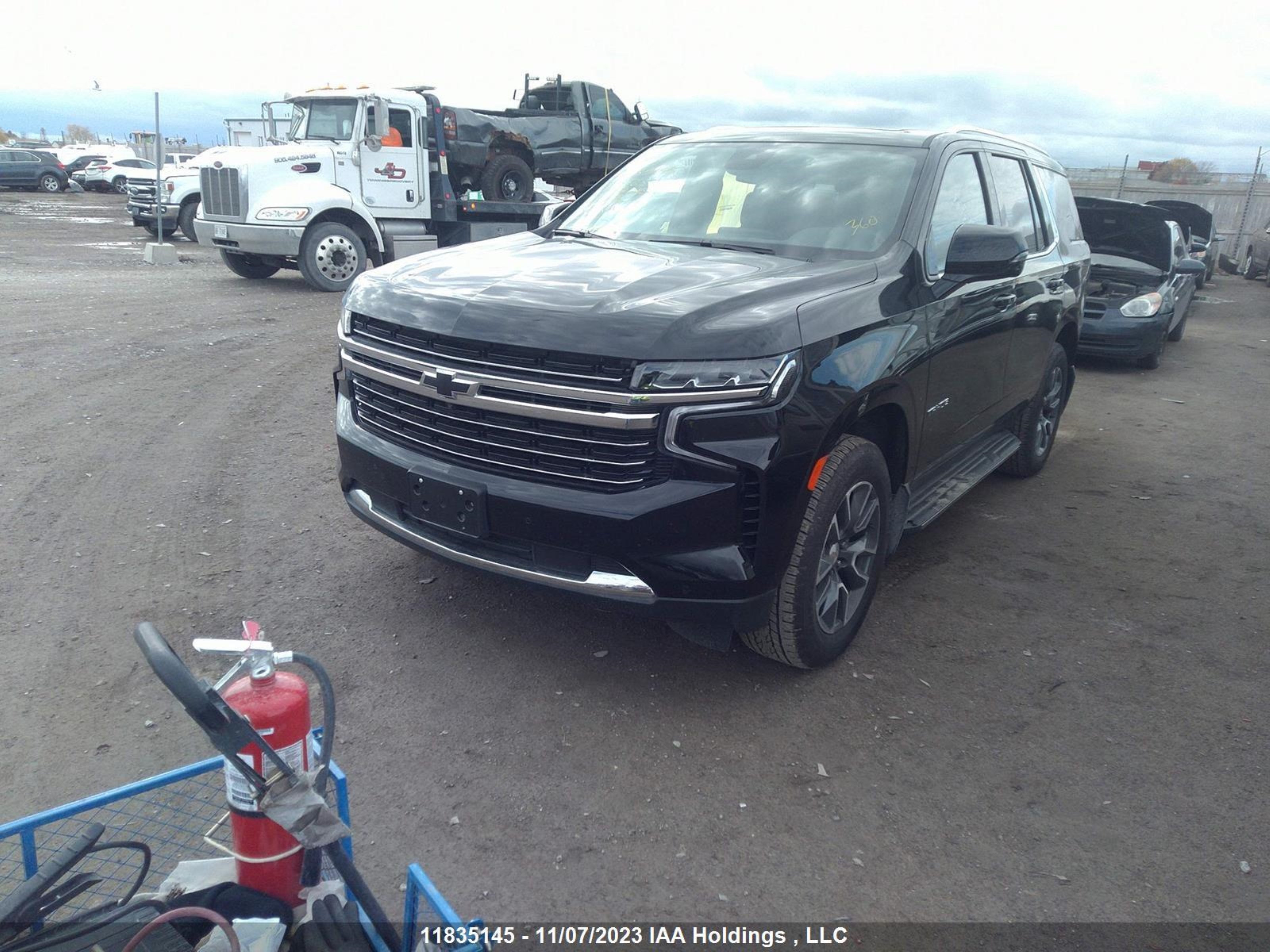 Photo 1 VIN: 1GNSKNKD7PR356510 - CHEVROLET TAHOE 