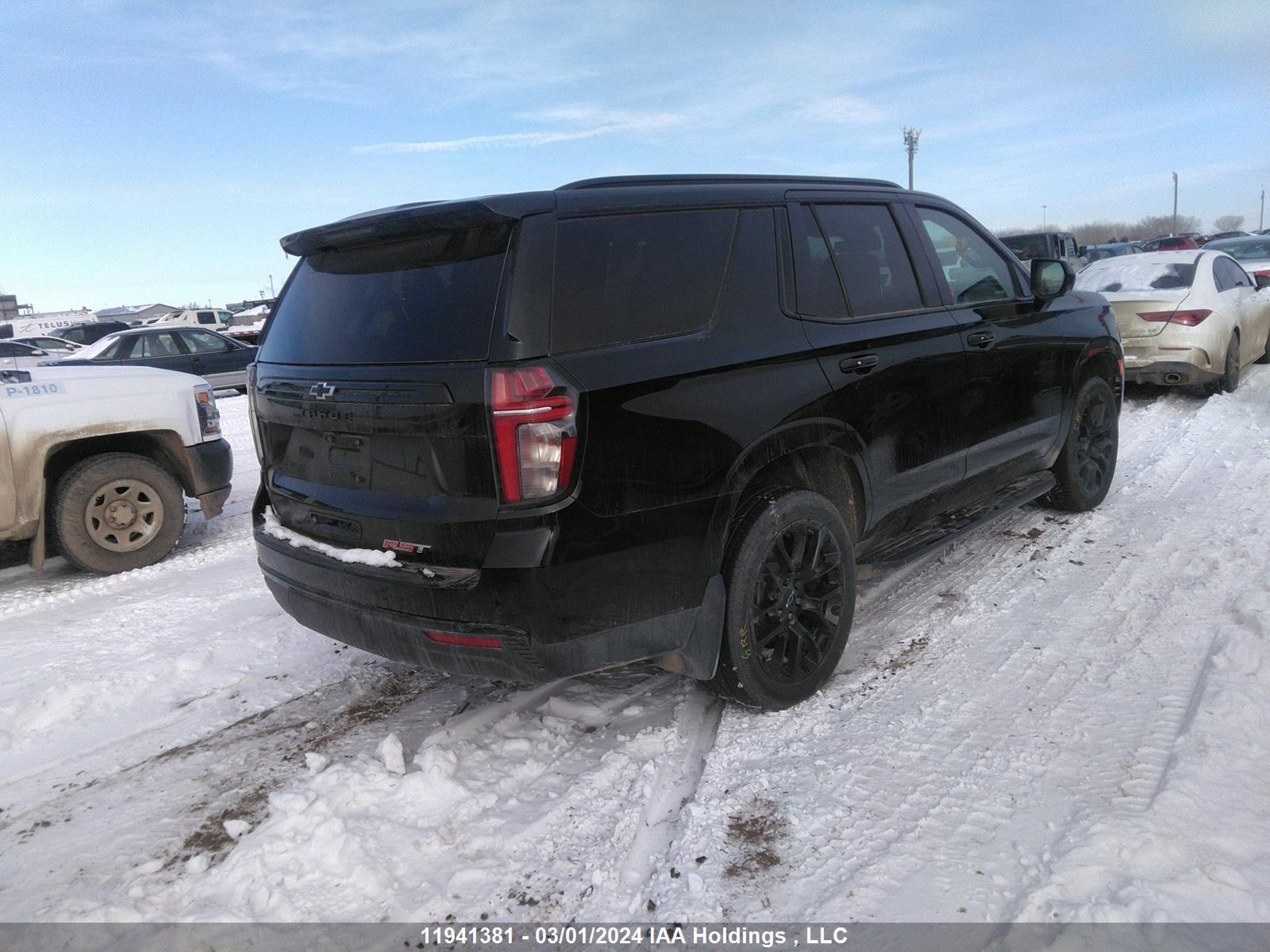 Photo 3 VIN: 1GNSKRKD5PR151744 - CHEVROLET TAHOE 