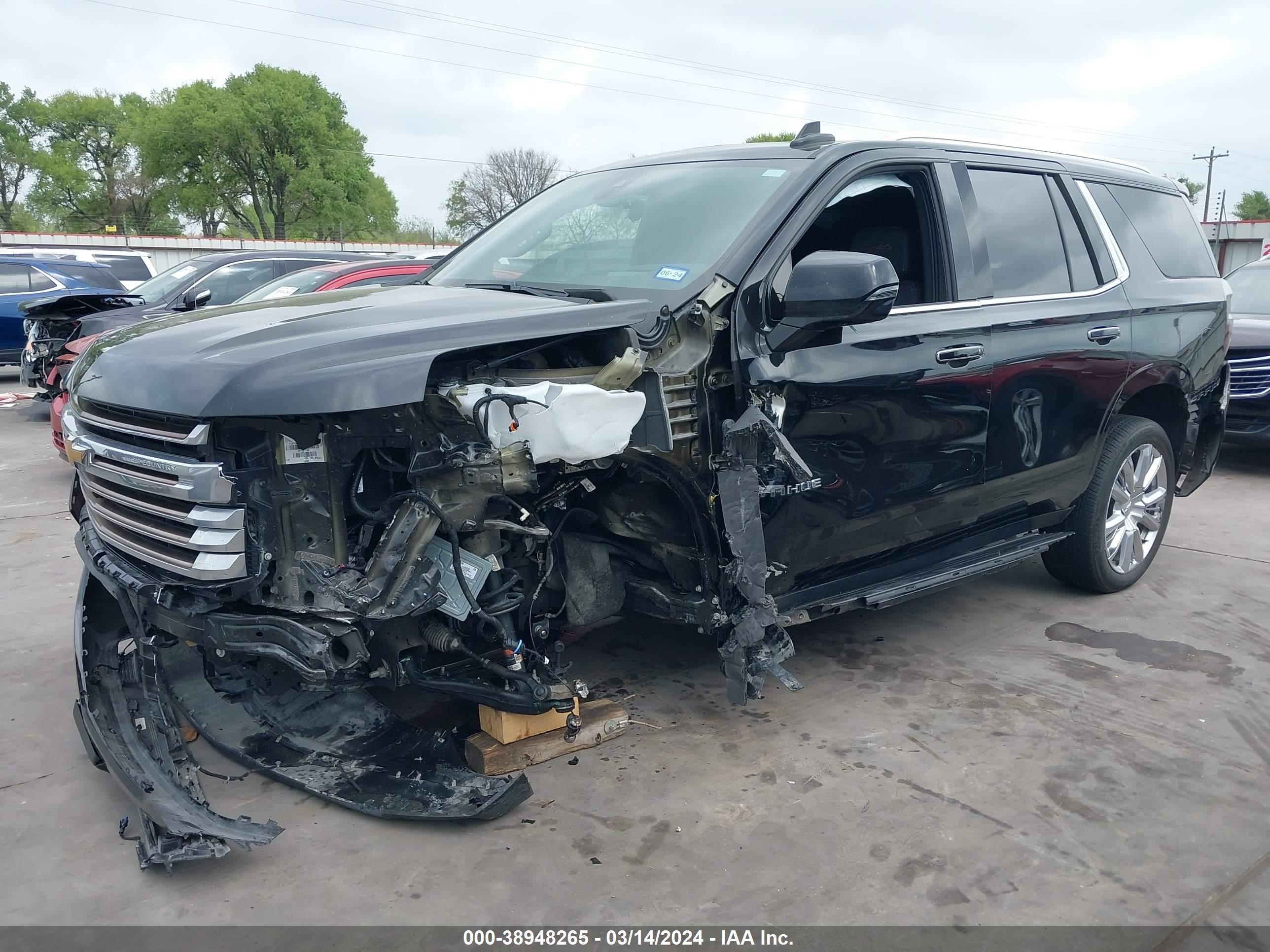 Photo 1 VIN: 1GNSKTKL4NR286263 - CHEVROLET TAHOE 