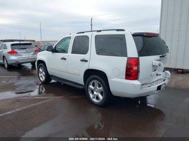 Photo 2 VIN: 1GNUCAE01AR223448 - CHEVROLET TAHOE 