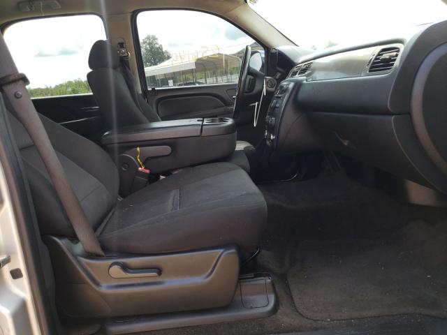 Photo 4 VIN: 1GNUCAE03AR275437 - CHEVROLET TAHOE C150 